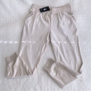 Spyder Women's Cozy Soft Velvet Fleece Jogger, 2 side pockets, Cream, Size M